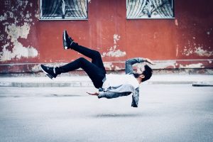 Man slipping & falling on Black Ice in Chicago 